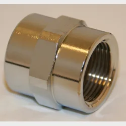 uttag 3/4" krom