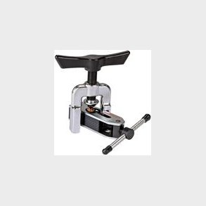 Universalt Kravev&frac34;rkt&iquest;j Fra 3/16