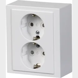 panelstikkontakt, dobbelt (jussi)