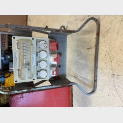 Byggepladstavle 32A incl stativ - Brugt
