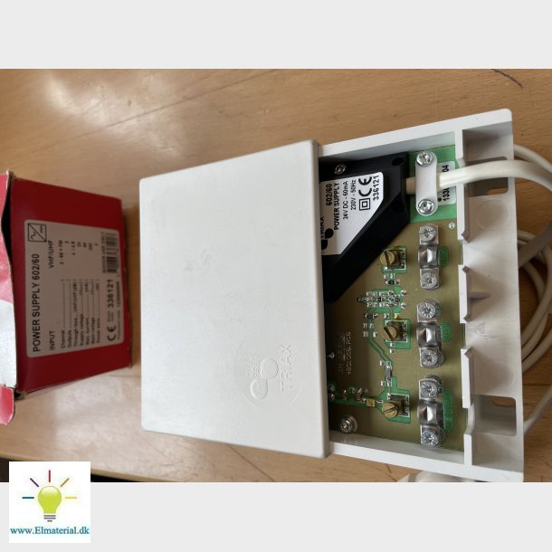Triax power supply 602/60