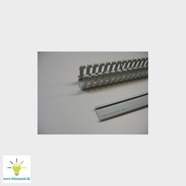 Kabelkanal B25 x H40 halogenfri UL