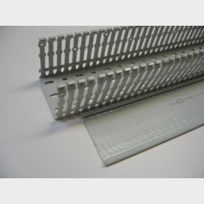 Legrand kabelkanal B80 x H80 halogenfri UL