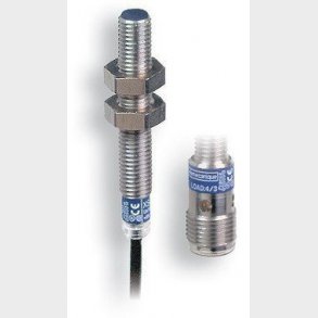 Induktiv fl M12 PNP NO Sn = 5 mm 2 m kabel