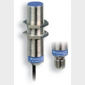 Induktiv fl M18 NC AC / DC 8mm 2m