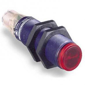 Foto M18 refleks Sn=4 m PNP NO M12 stik 4-pin, XUB1APANM12