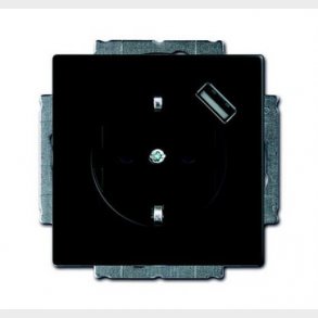 Stikkontakt 20EUCBUSB-885-500