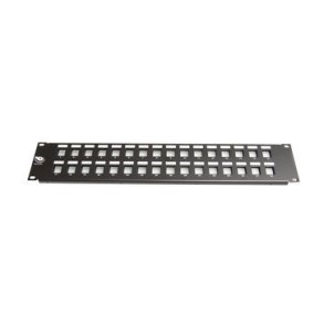 Patchpanel 32 port passer til alle Leviton UTP & STP konnekter 2HE sort