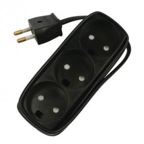 Uttag T11 3 runda stickproppar utan jord 1,5 meter svart