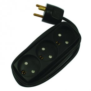 Uttag T11 3 runda stickproppar med jord 1,5 meter svart