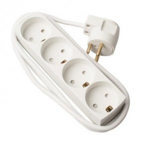 Uttag T13 4 runda stickproppar med jord 1,5 meter vit