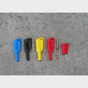 Bananstik 1066 med fast beskyttelseskrave r�d