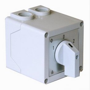 3 polet vendeomskifter 1-0-2 i kasse (IP42), CA20 A401 PN1