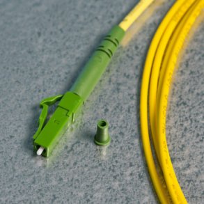 Fiberpatchkabel LC / APC-LC / APC singlemode Simplex 13 m