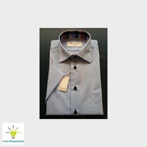 Kort&auml;rmad herrskjorta, klassisk passform, ljusbl/vit, rutig, stl 46.