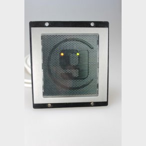 Mifare l�ser bygget ind i info front til Nexa Inox