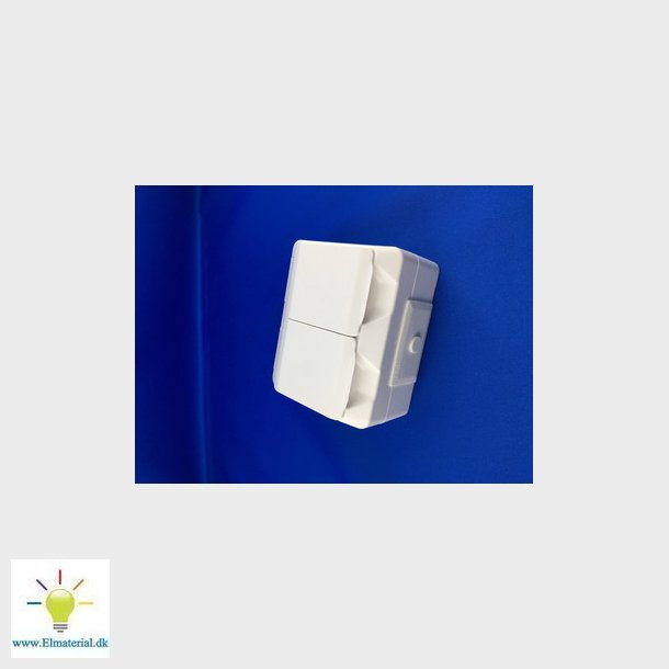 NORTIC Stikkontakt dobbelt Vandret med sidejord og brnesikring IP44 Hvid 16A/250V