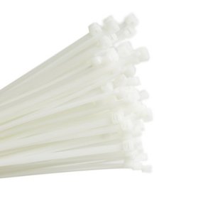 Buntband 4,8X122 mm i f&ouml;rpackningar om 100 stycken vita El- och VVS-material